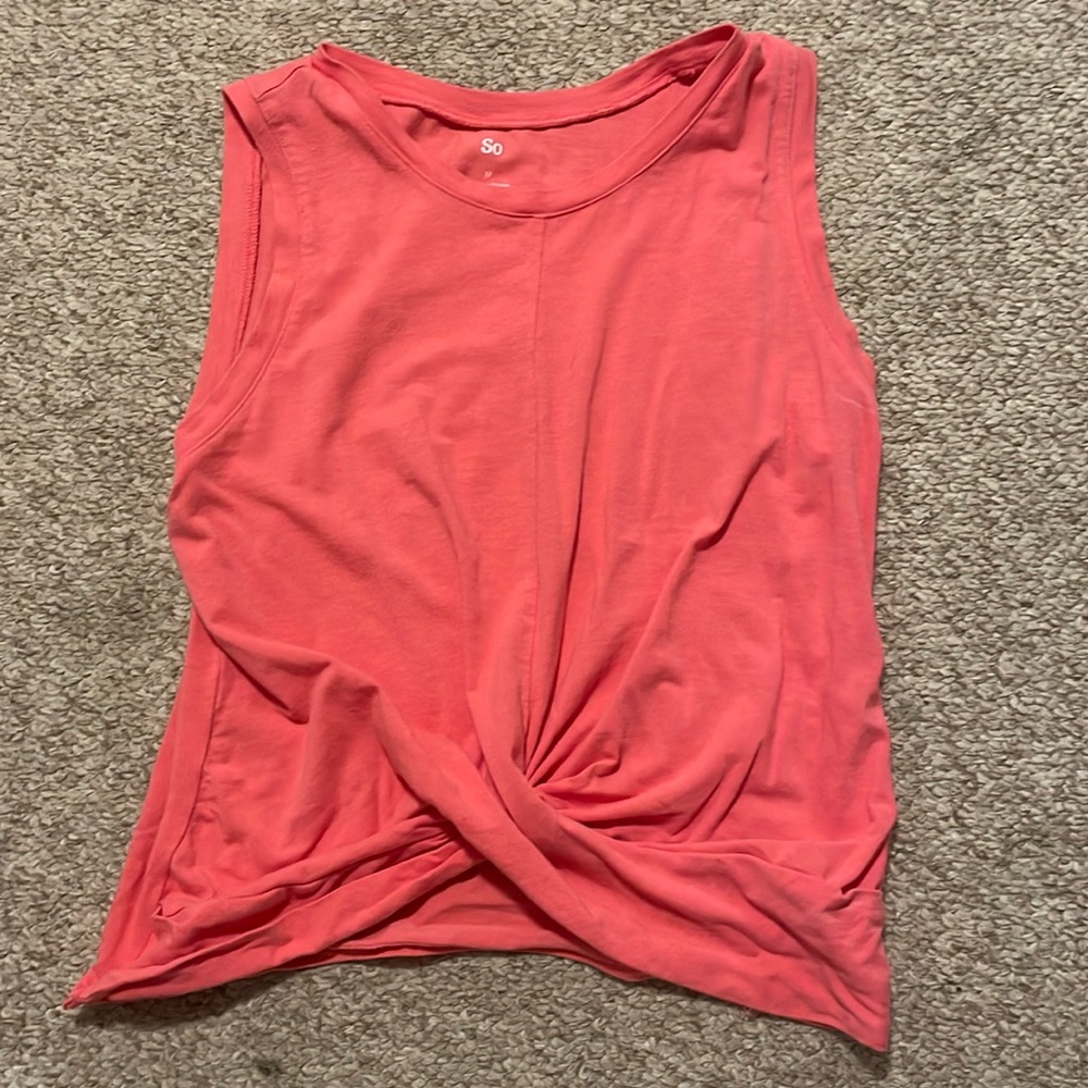 “So” Medium tank top with crisscross on the front